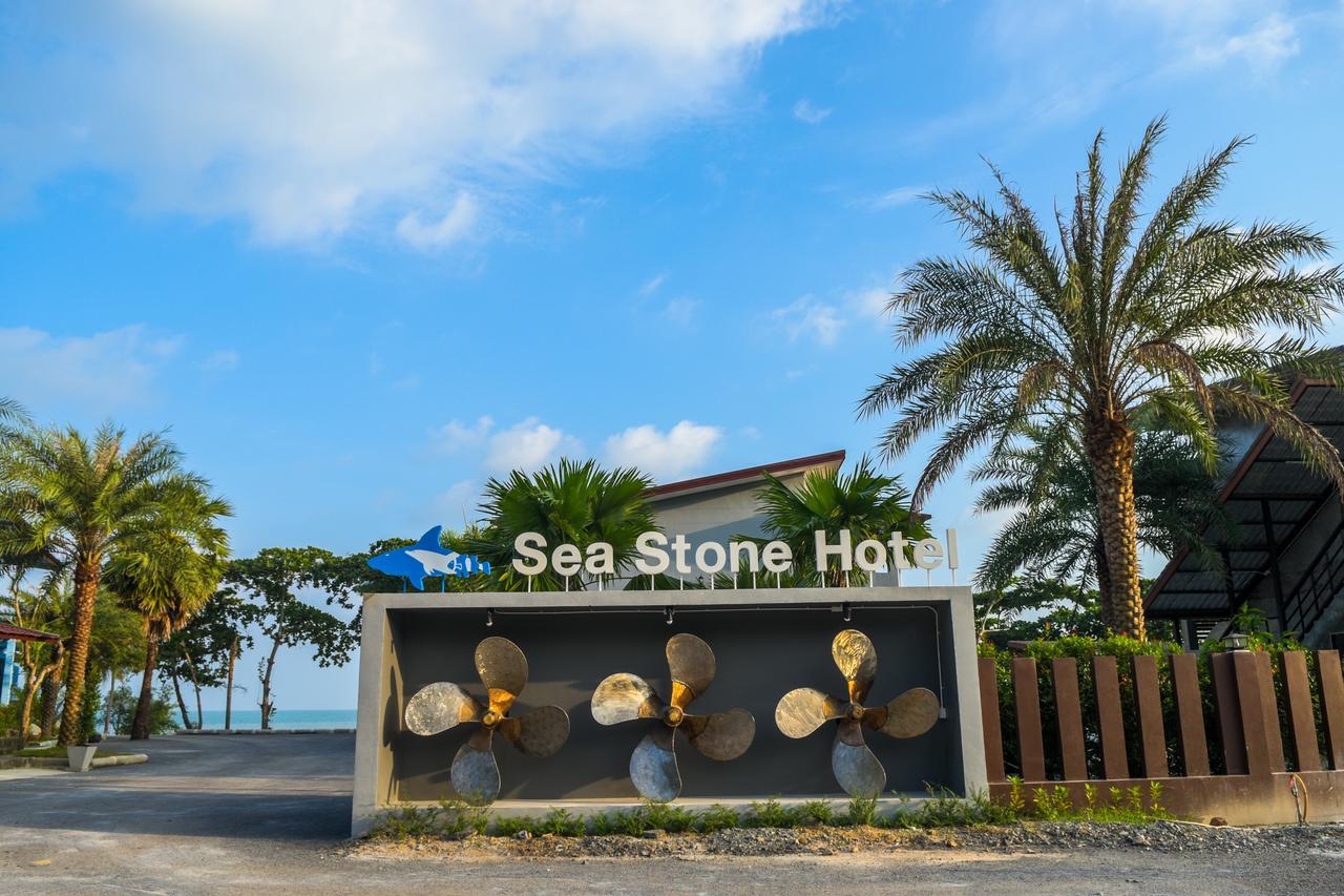 Sea Stone Hotel Накхонсітхаммарат Екстер'єр фото